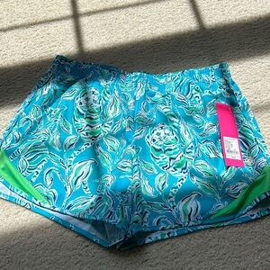 Lilly Pulitzer ocean trail short XS